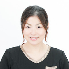 社員画像 Rie